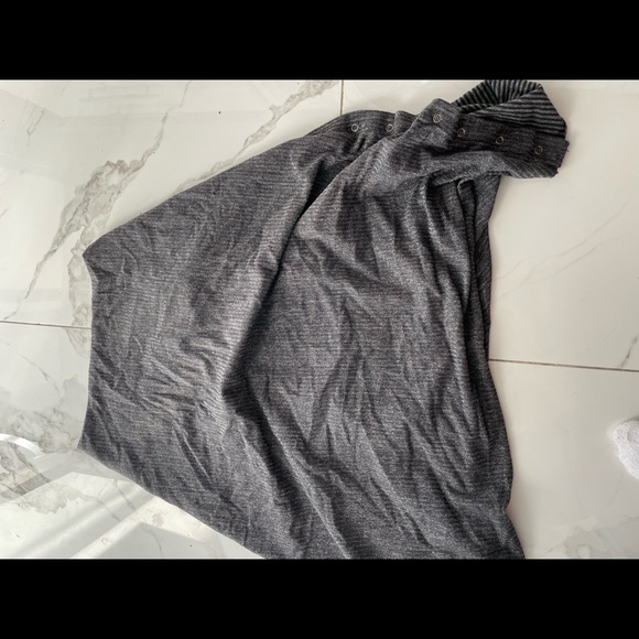 Lululemon Infinity scarf - Picture 2 of 2